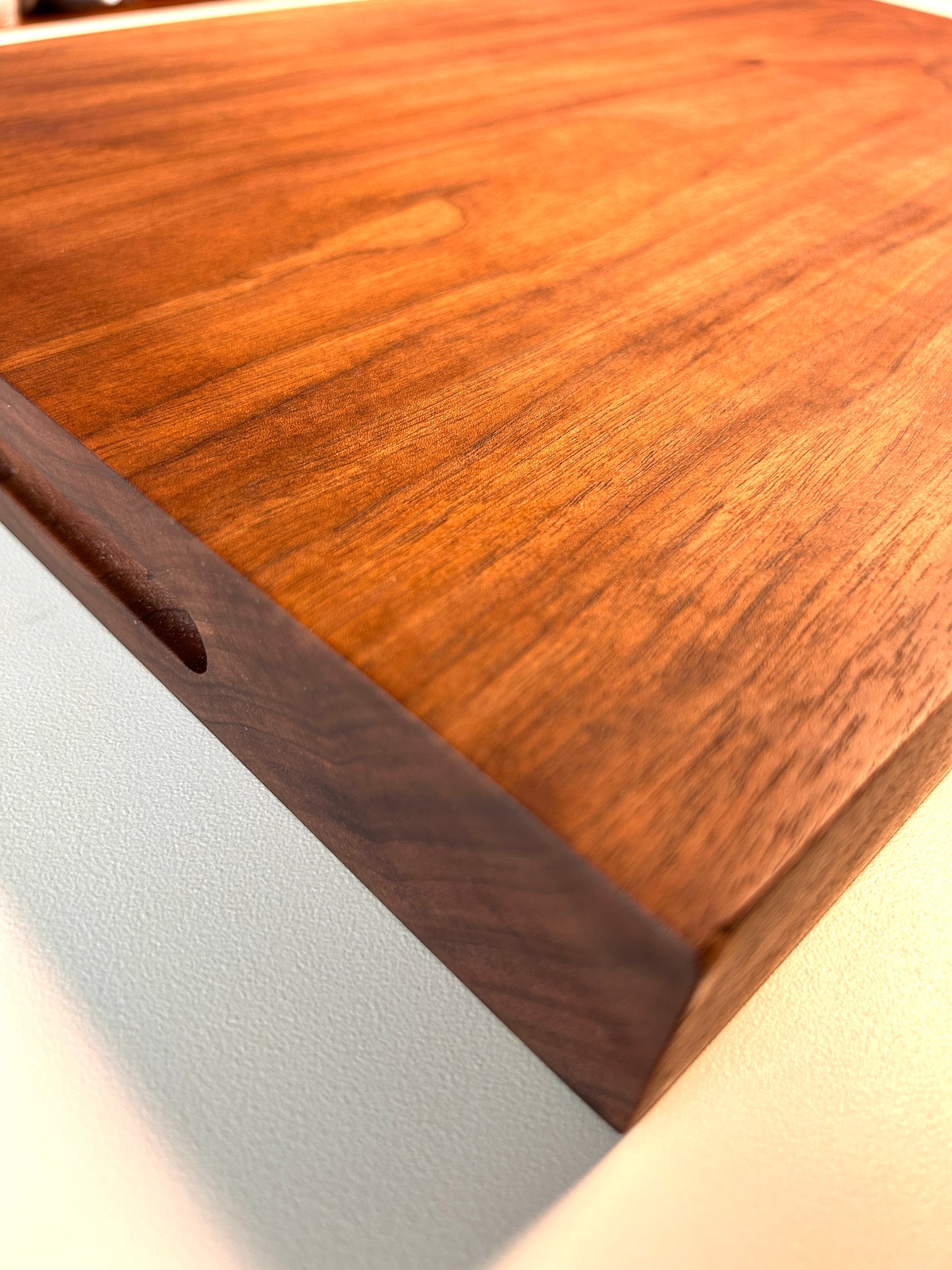 Solid One-Piece Black Walnut Cutting Board – 1.5” Thick, No Glue